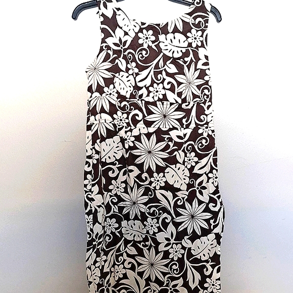 Charming London Time White & Brown Floral Dress - Size 12P - For Any Occaccion! - Picture 4 of 8